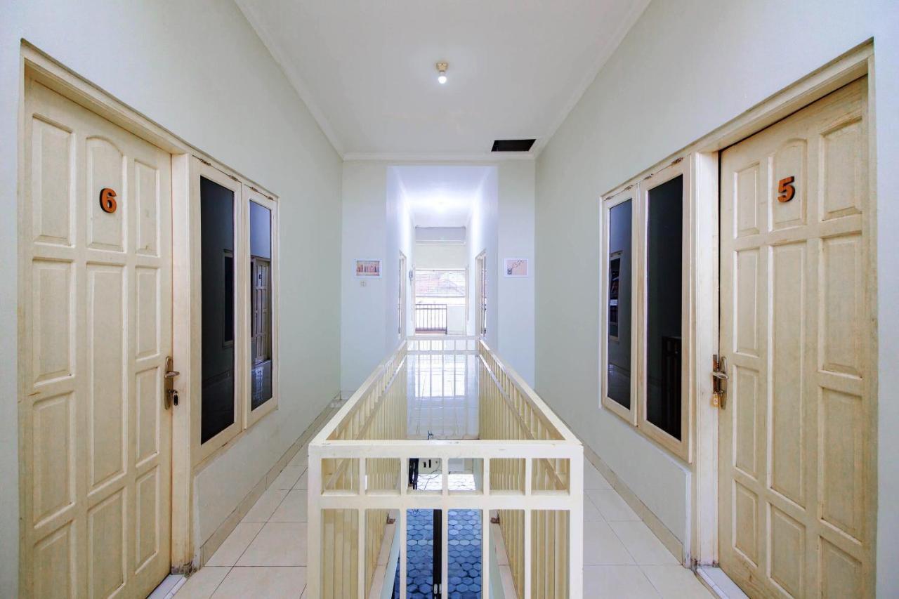Hotel Oyo 3083 D Kost 3 Syariah Jogyakarta Zewnętrze zdjęcie