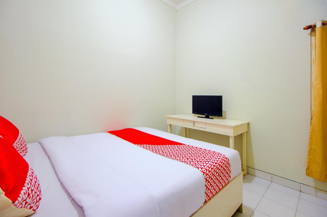 Hotel Oyo 3083 D Kost 3 Syariah Jogyakarta Zewnętrze zdjęcie
