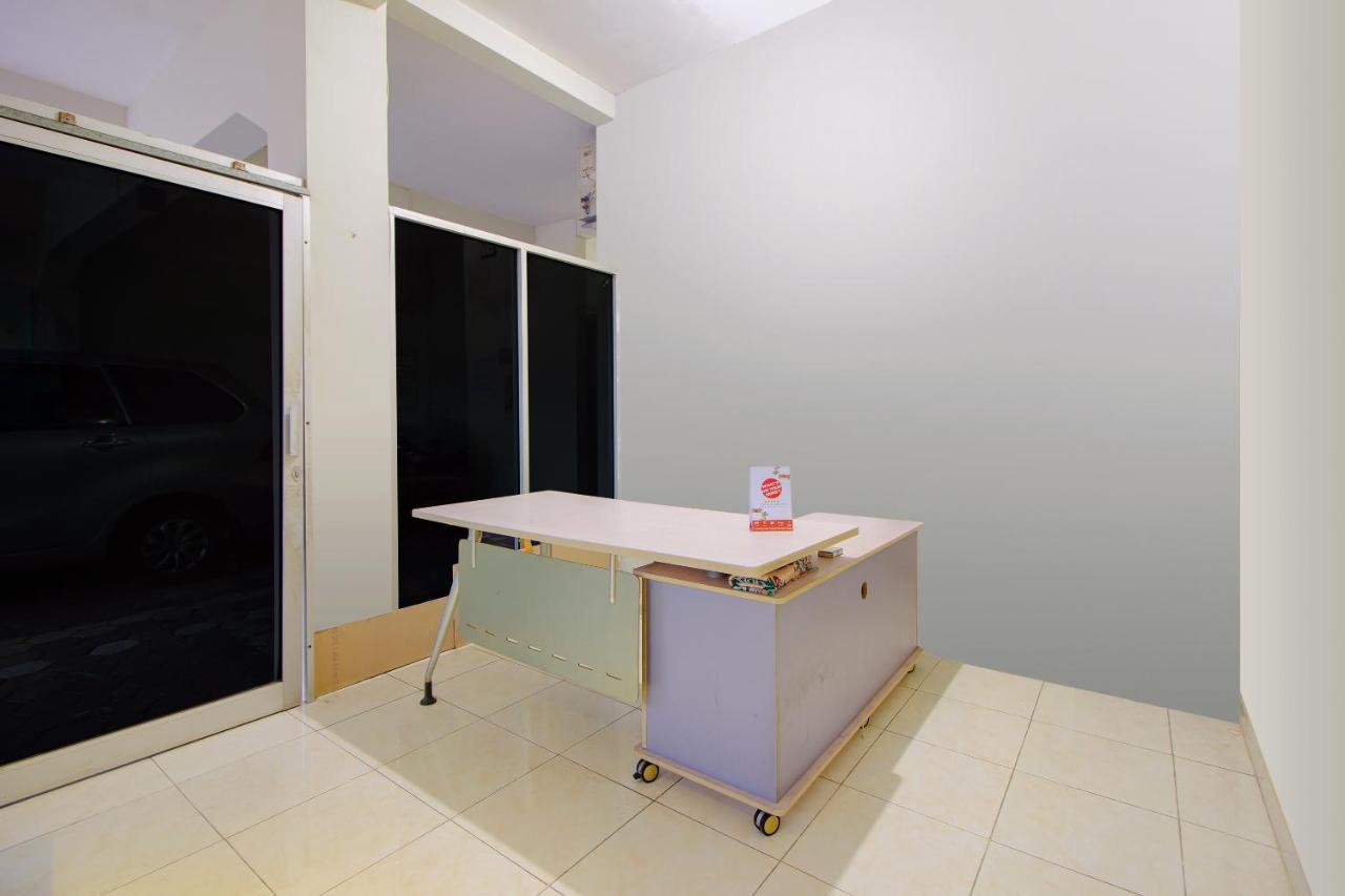 Hotel Oyo 3083 D Kost 3 Syariah Jogyakarta Zewnętrze zdjęcie